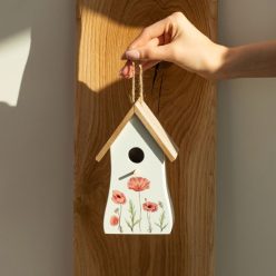   HOMLA MEADOW FLOWERS függőház virágmotívummal 5,5x7,5x13 cm