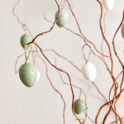 MARVA tojás fehér-pisztácia 9 db-os készlet. 3x4 cm